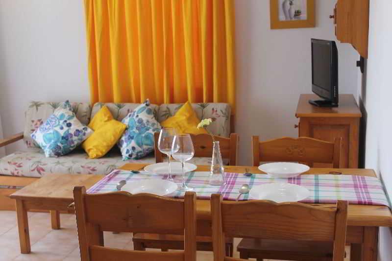Sol Ponent Apartamento Cala Blanca  Exterior foto